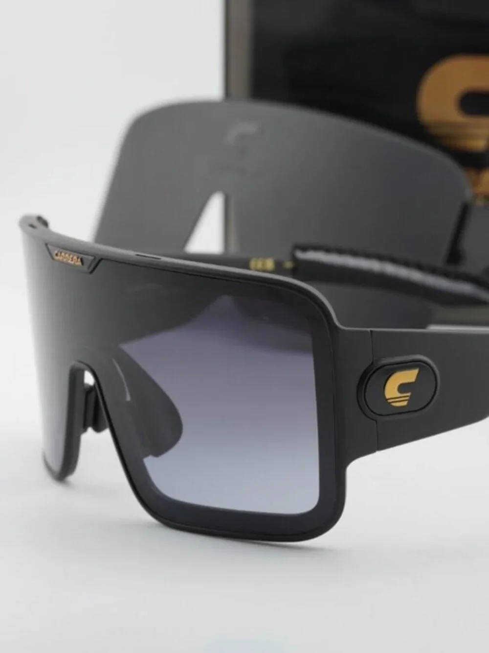 Exclusive Sale! Carrera FLAGLAB 15 0003 9O Shield Sunglasses - Black / Grey